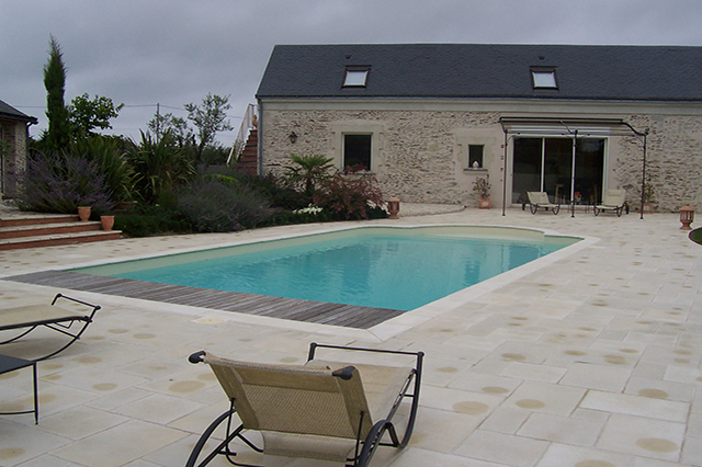 Generaliste Habitat Piscines Piscines Et Spa A Juigne Sur Loire En Maine Et Loire 49 Bassin Thomas 009
