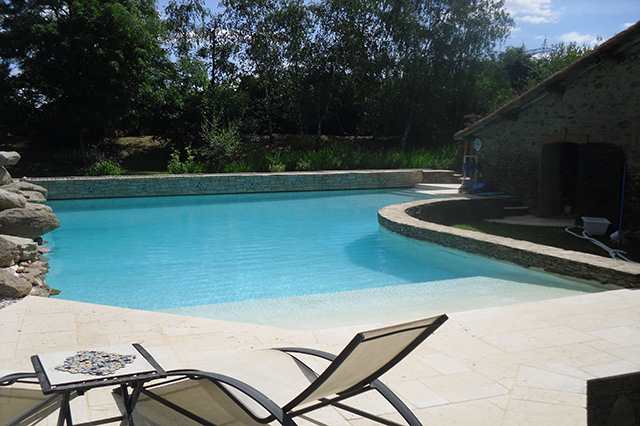 Generaliste Habitat Piscines Piscines Et Spa A Juigne Sur Loire En Maine Et Loire 49 Piscine M. Alla 4 1