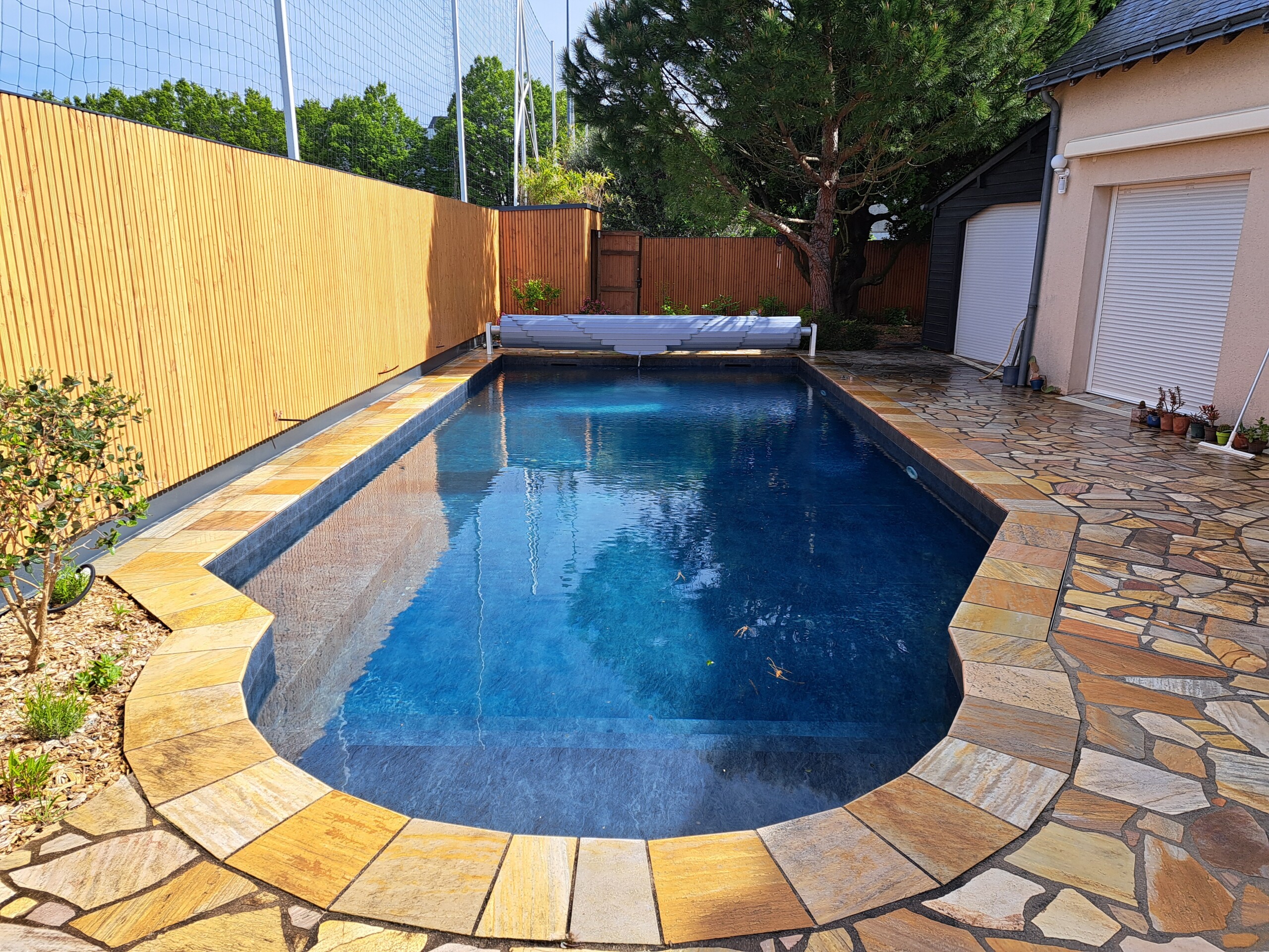 Generaliste Habitat Piscines Piscines Et Spa A Juigne Sur Loire En Maine Et Loire 49 3 1