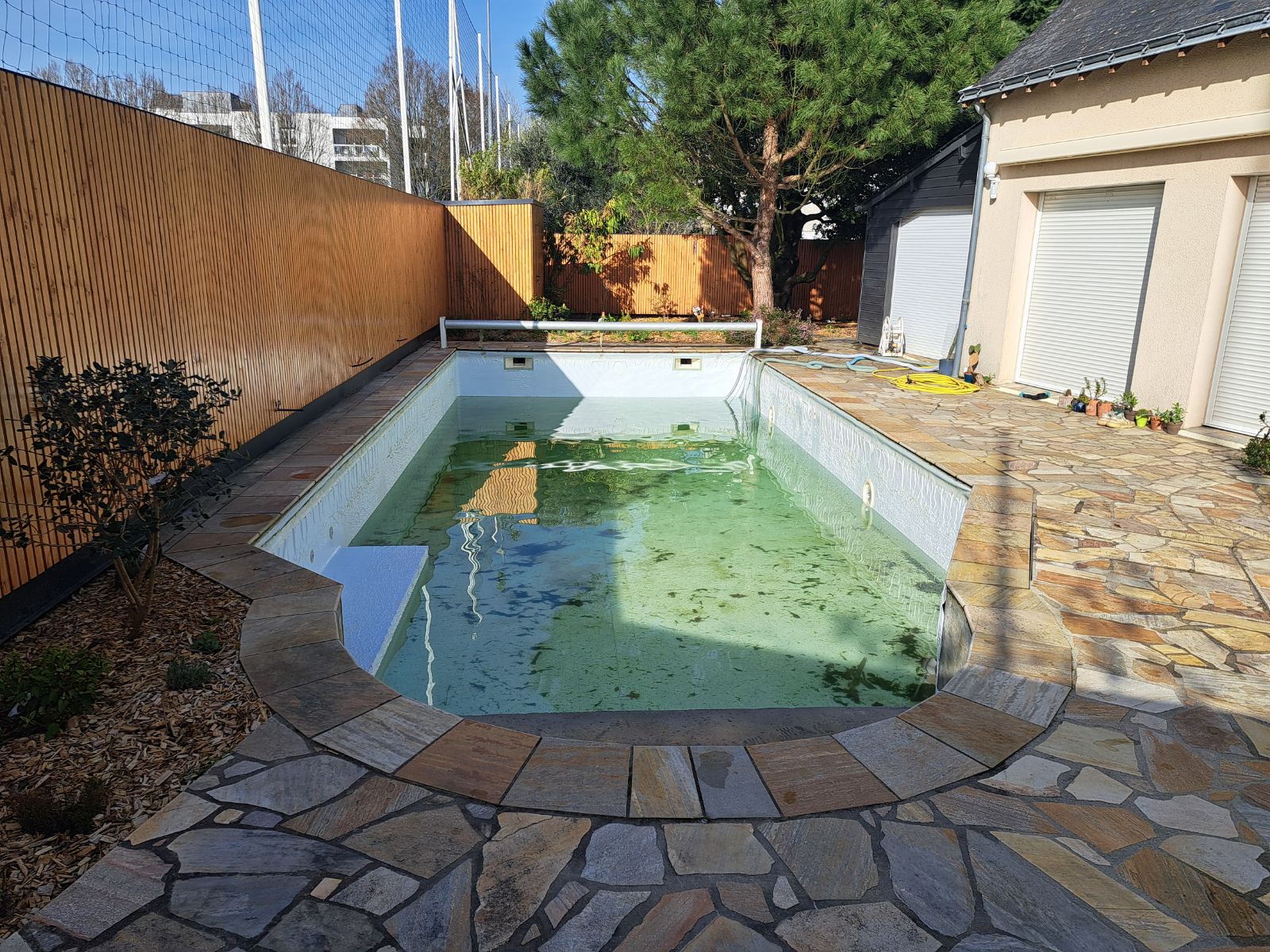 Generaliste Habitat Piscines Piscines Et Spa A Juigne Sur Loire En Maine Et Loire 49 31 1