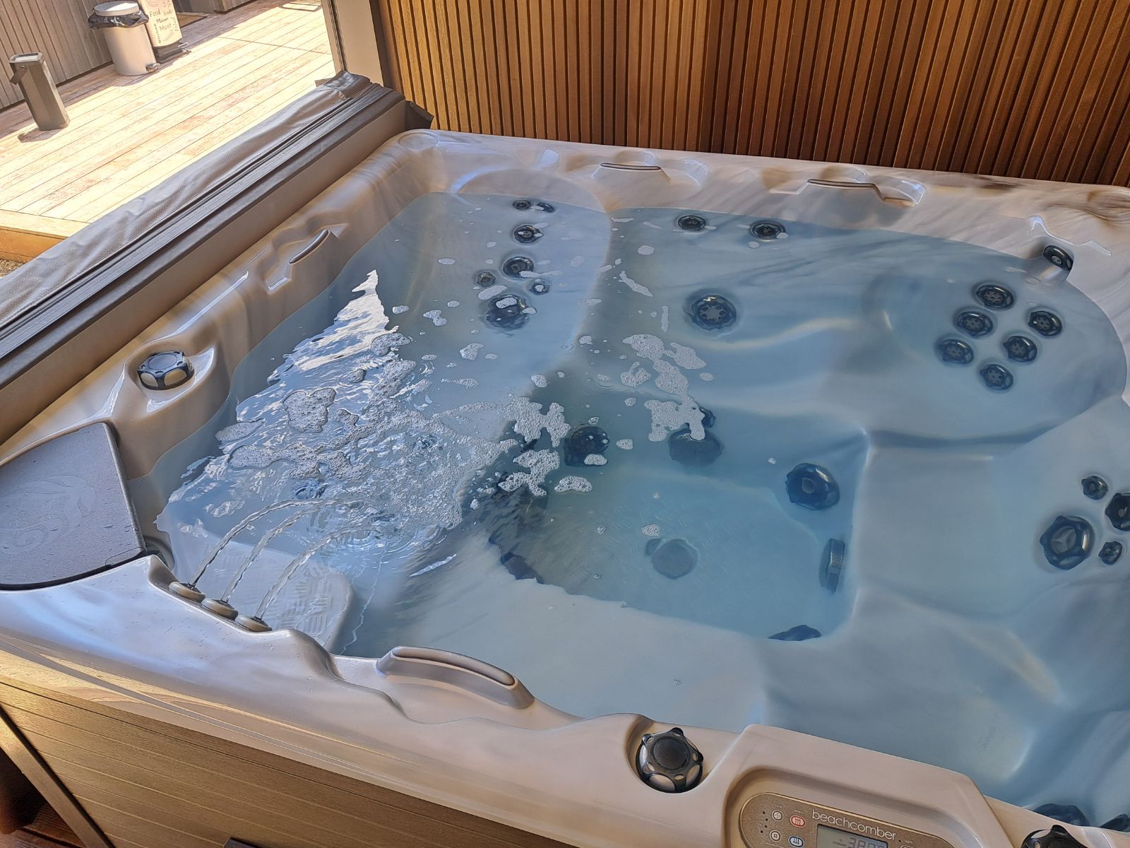 Generaliste Habitat Piscines Piscines Et Spa A Juigne Sur Loire En Maine Et Loire 49 32
