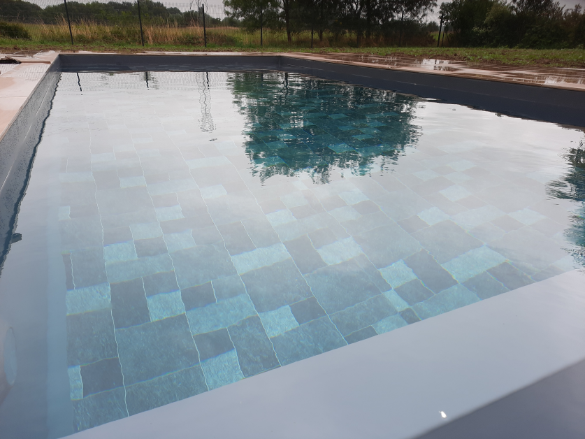 Generaliste Habitat Piscines Piscines Et Spa A Juigne Sur Loire En Maine Et Loire 49 M. Bazeke