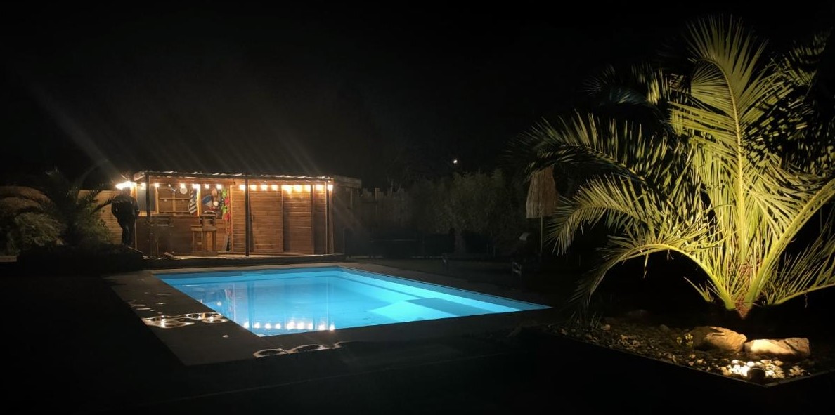 Generaliste Habitat Piscines Piscines Et Spa A Juigne Sur Loire En Maine Et Loire 49 M. Humeau